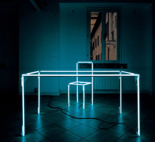 Scrittoio, 2000, neon and iron, 90 x 140 x 140 cm